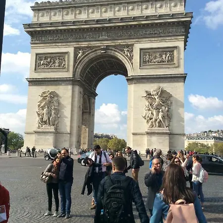 Eco Champs Elysees Apartamento *